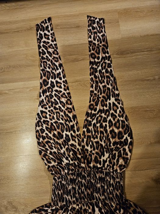 Sukienka Panterka nowa L