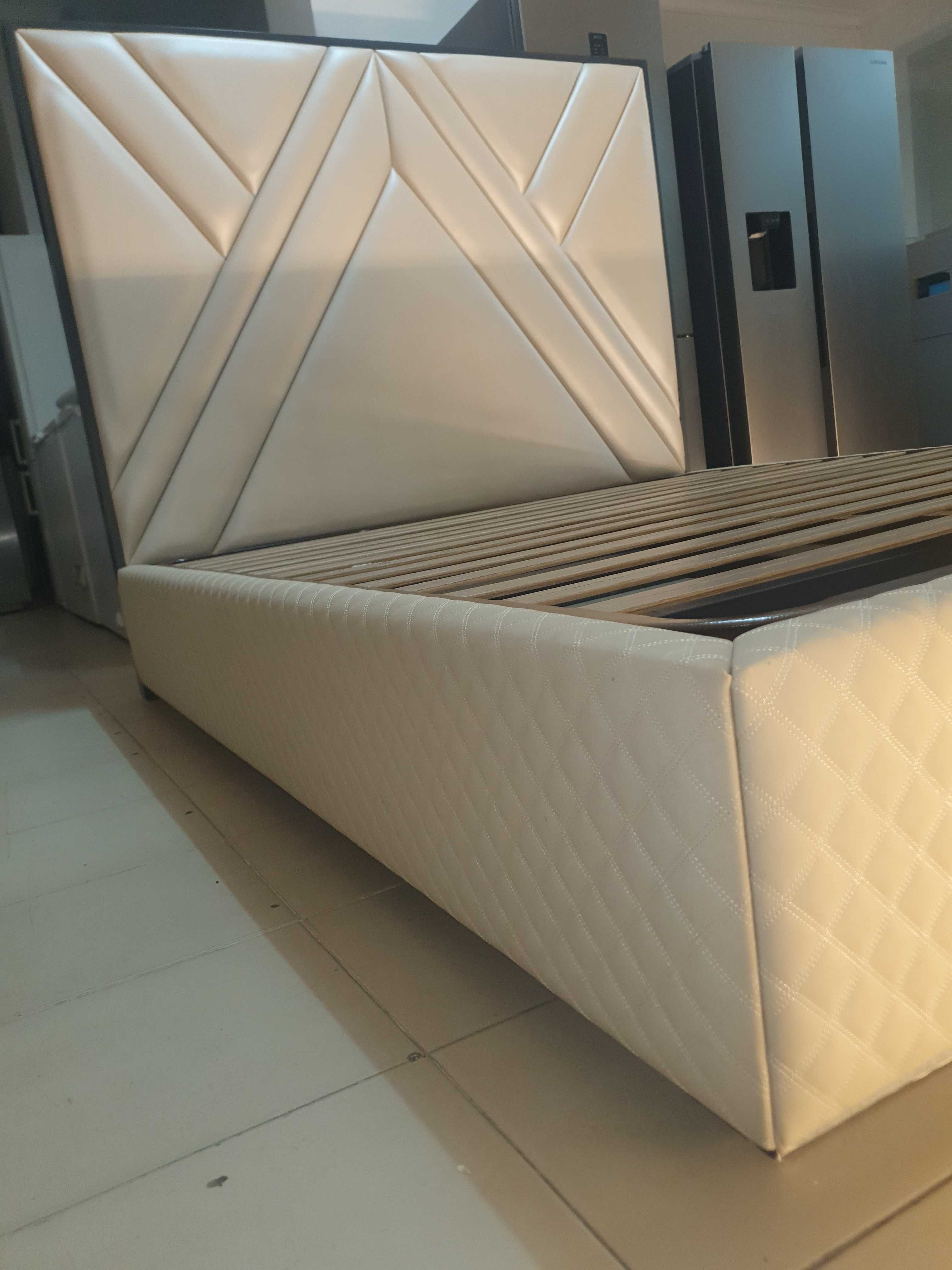 Cama King box nova