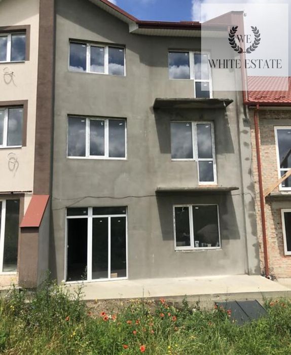 Продаж 3 поверхового таунхауса у с. Смиківці
