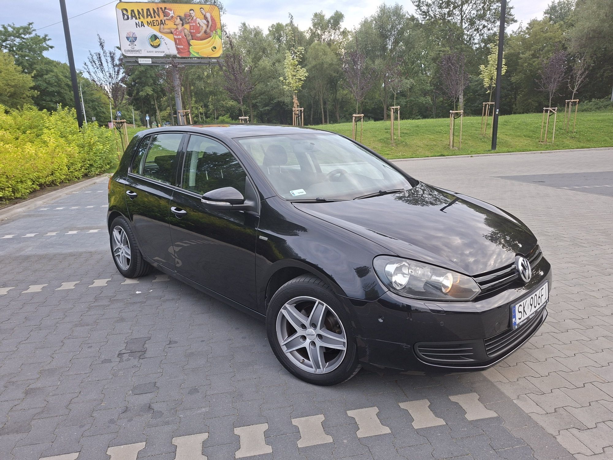 VW Golf VI 1.4 MPI 80KM benz.+ lpg