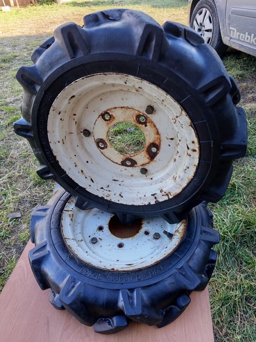 Колеса резинові ялинка 4*10 мотоблок мотокультиватор культиватор фреза