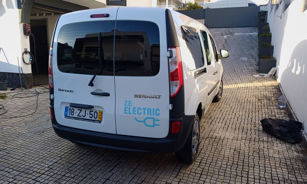 Renault Kangoo Ze 33. Maxi