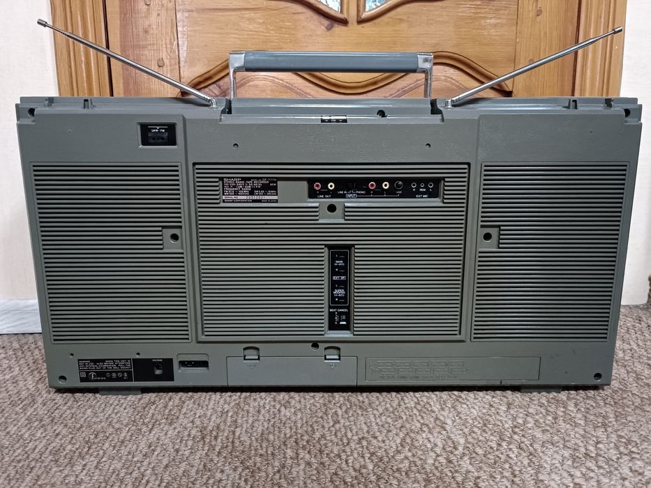SHARP GF 777 Магнитола