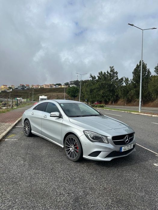 Mercedes-Benz CLA 220 CDI 7G-DCT