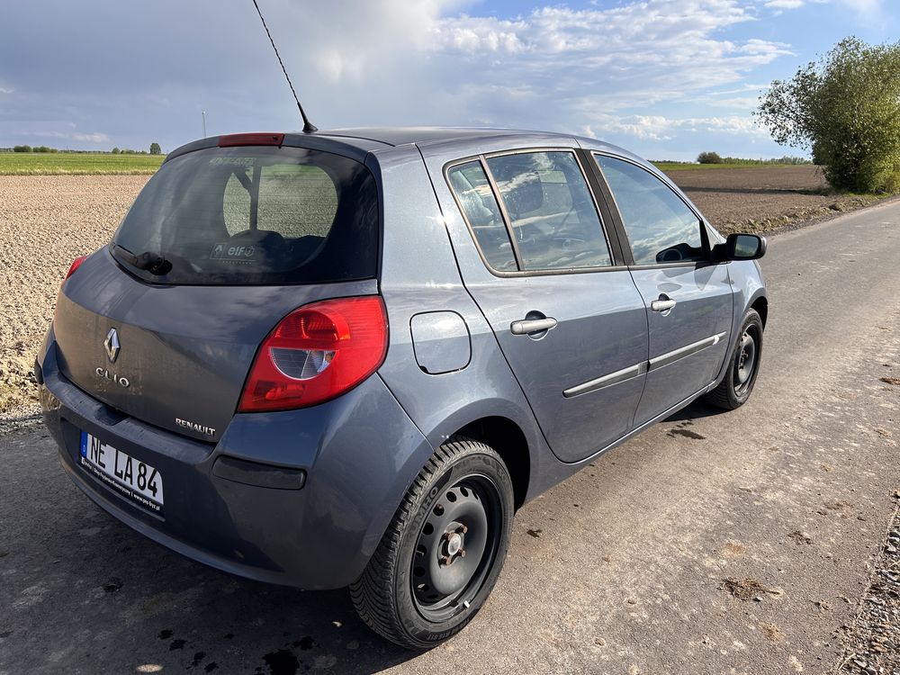 Renault Clio 3 1.2 bezyna