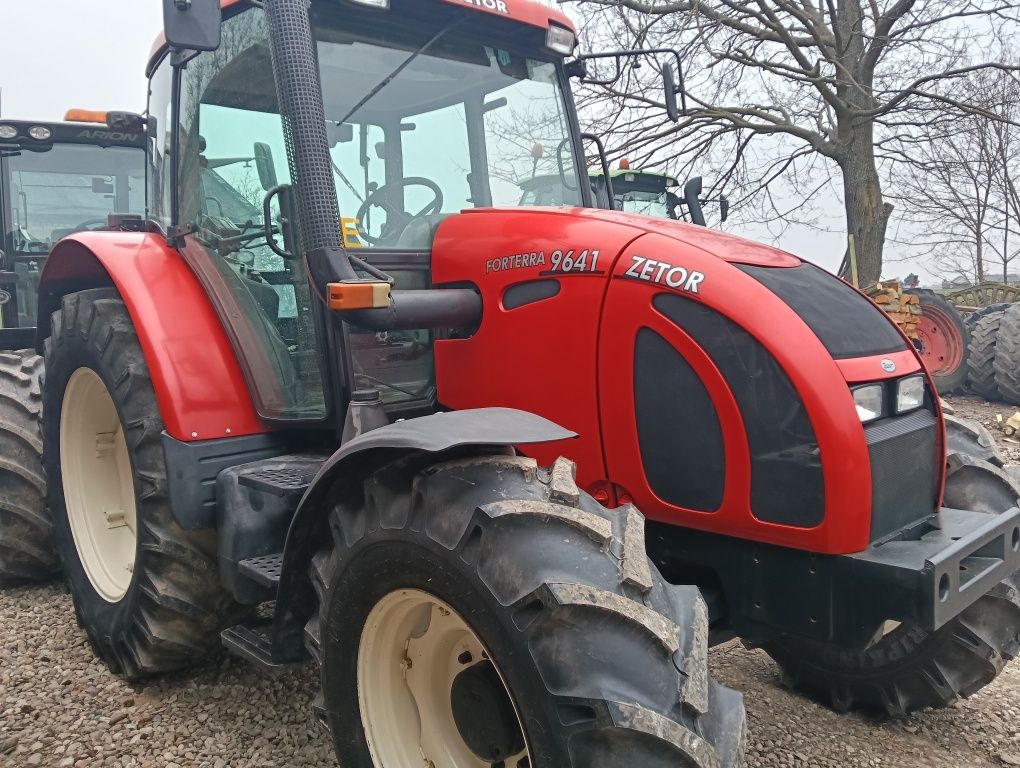 Zetor 7711 turbo nie Fronterra