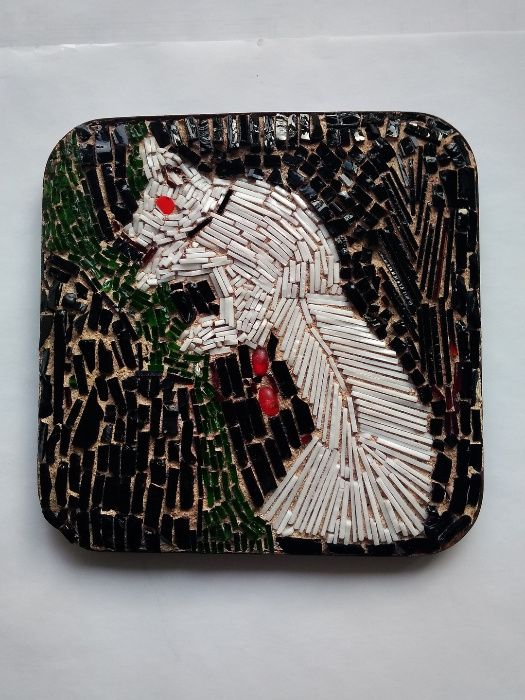 Mozaika dekoracyjna - z drobnych kolorowych elementów szkła