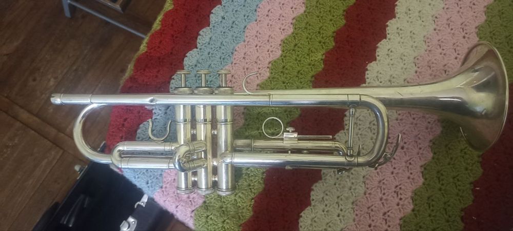 Trampet YAMAXA 8335GS