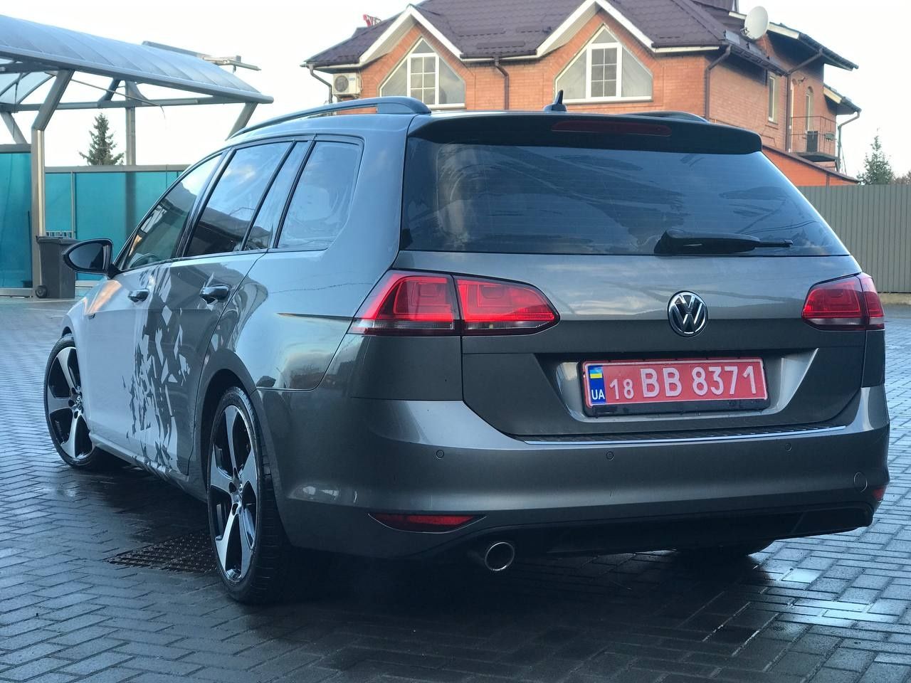 Volkswagen Golf VII