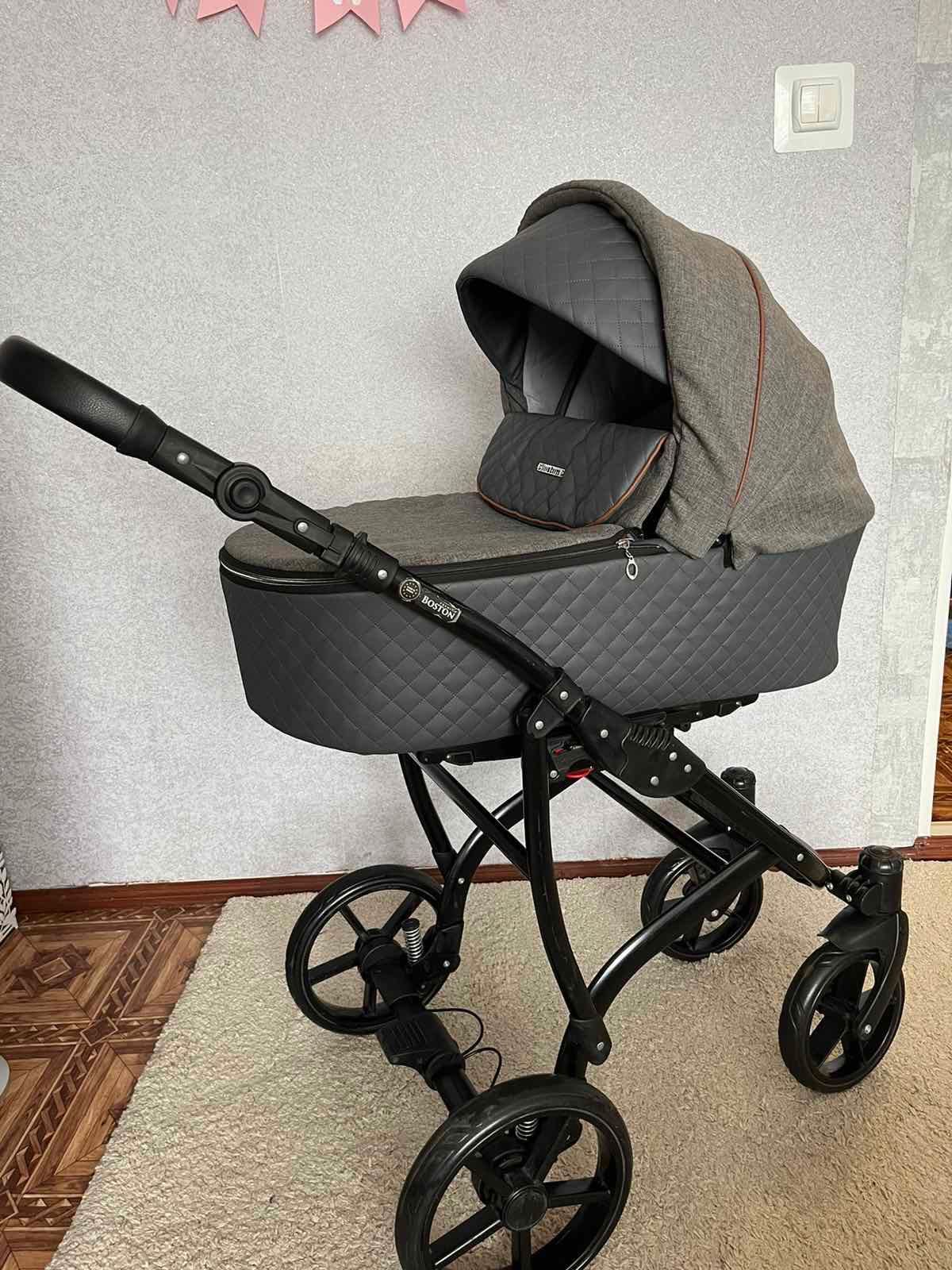 Коляска універсальна 2в1 Pram BOSTON вживана. Стан чудовий .