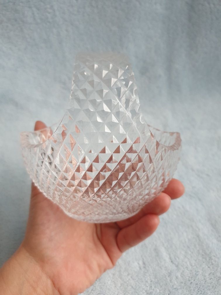 szklany koszyczek cukiernica przezroczyste szkło jak kryształ