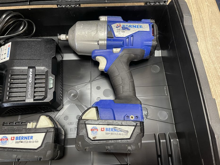 Berner Milwaukee M18 2767-22 / акумуляторний гайковерт Мілвокі 1350 Нм