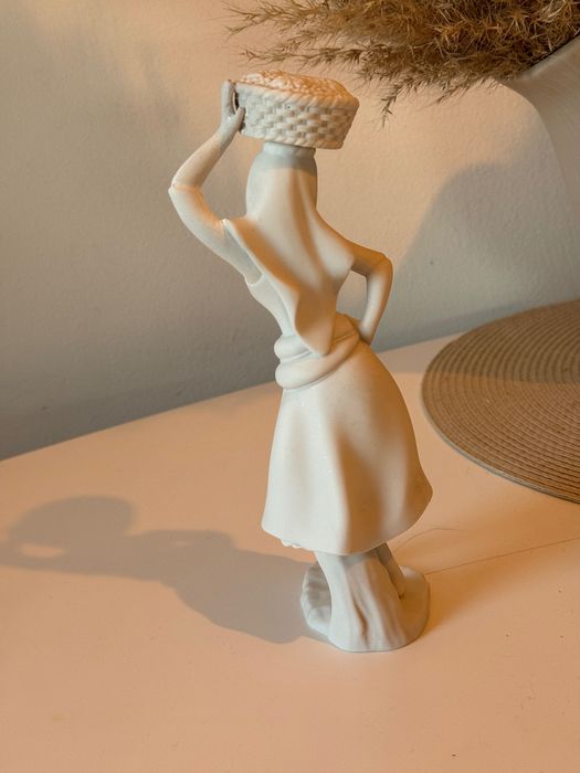 Estatueta Vista Alegre