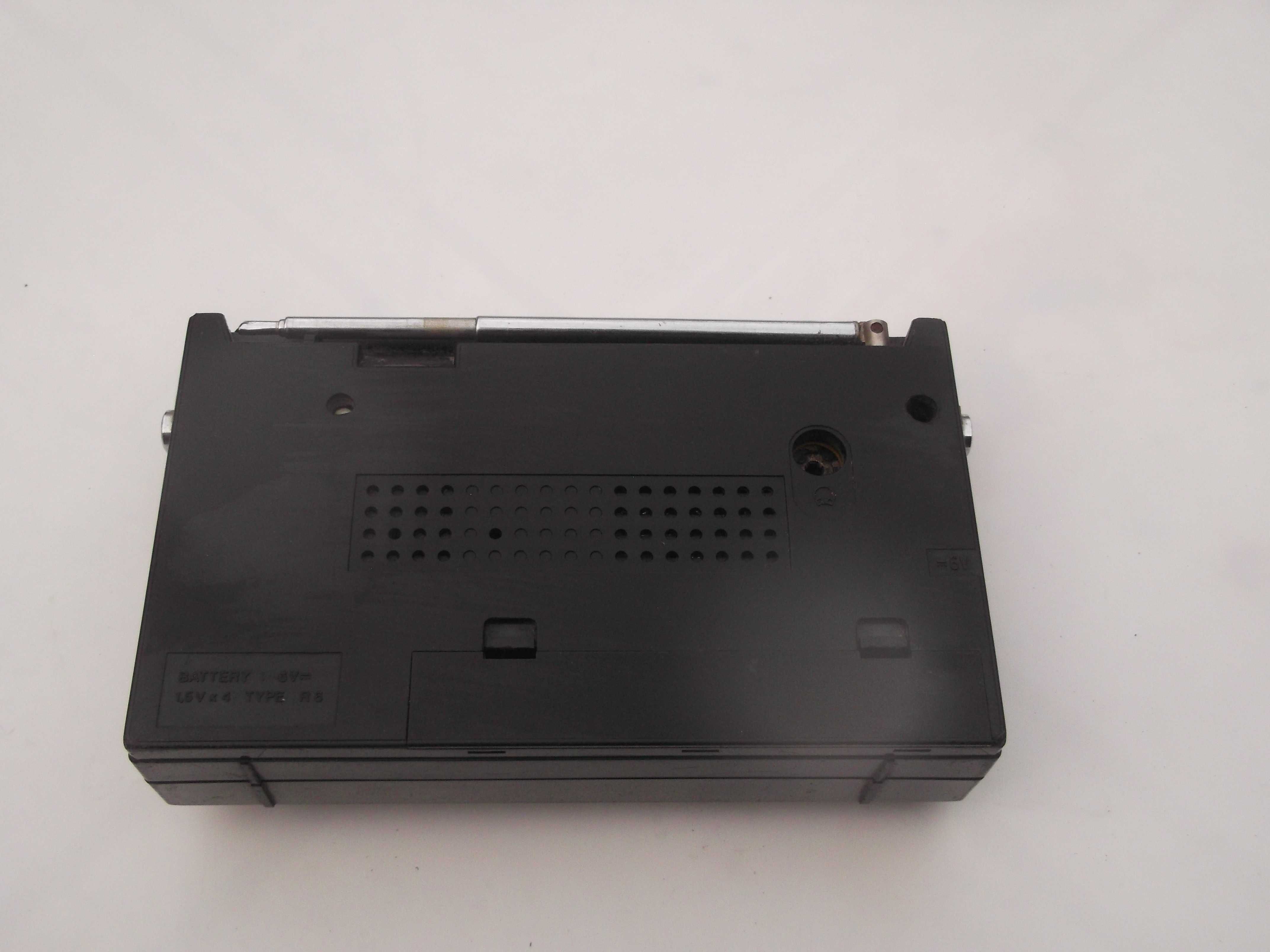 Unitra radio Liza R203