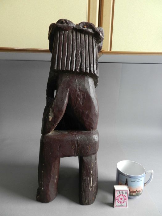 duża drewniana figura Chrystus Frasobliwy do kapliczki , sygnowany,