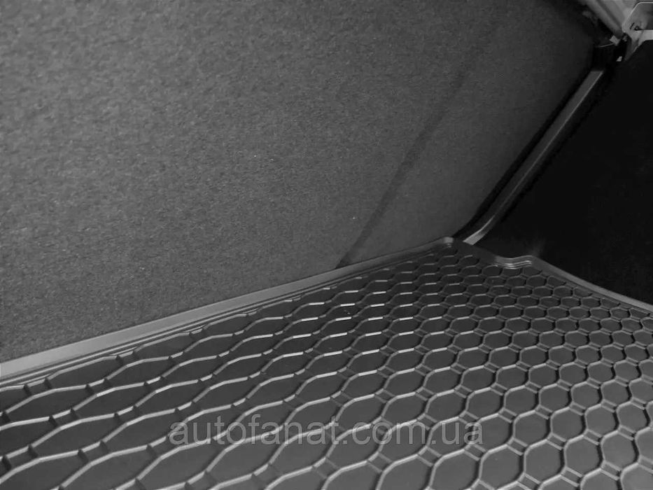 Mazda 3 (BP) Седан з 2019- | Коврик у багажник | Резиновий Мазда Чехія