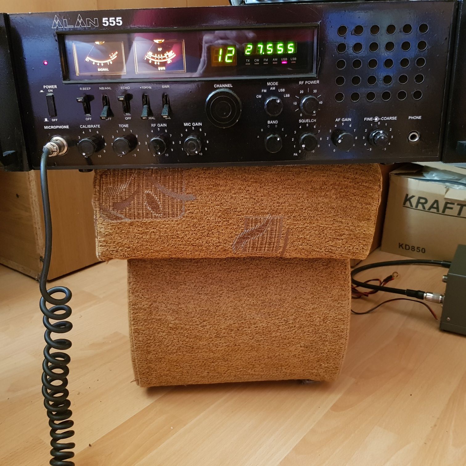 Alan 555 cb radio