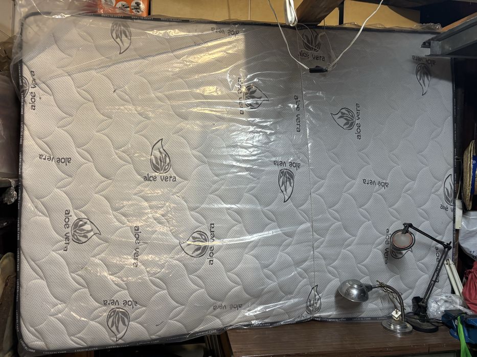 Vendo colochão de casal como novo