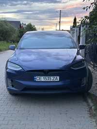 Продаж Tesla X 90