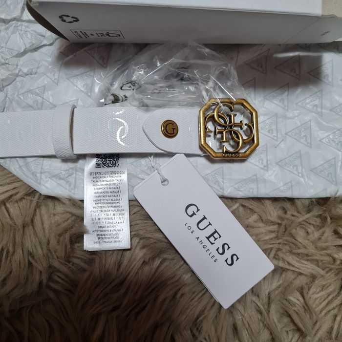 Guess pasek Isidora Adj Rev belt biały oasek złota klamra plus pudełko