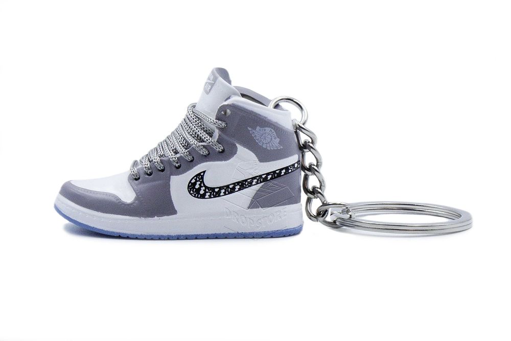 Brelok Nike AIR JORDAN 1 High Dior / CN8607–002