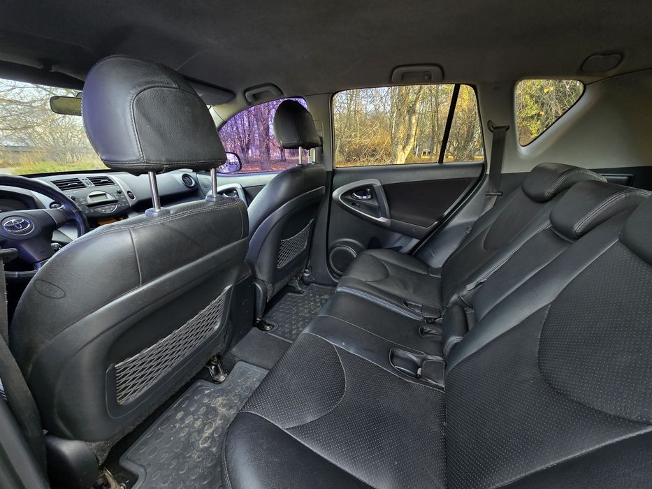 Продам Toyota Rav4 4x4. 6750$