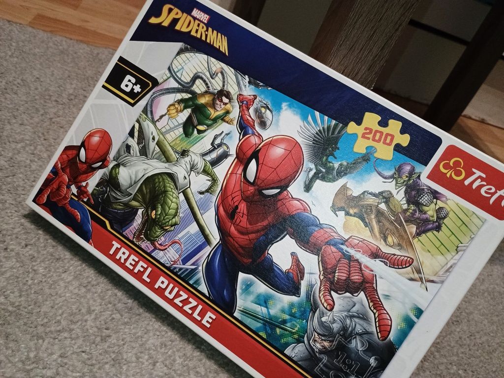 Puzzle Spiderman 200 elementów