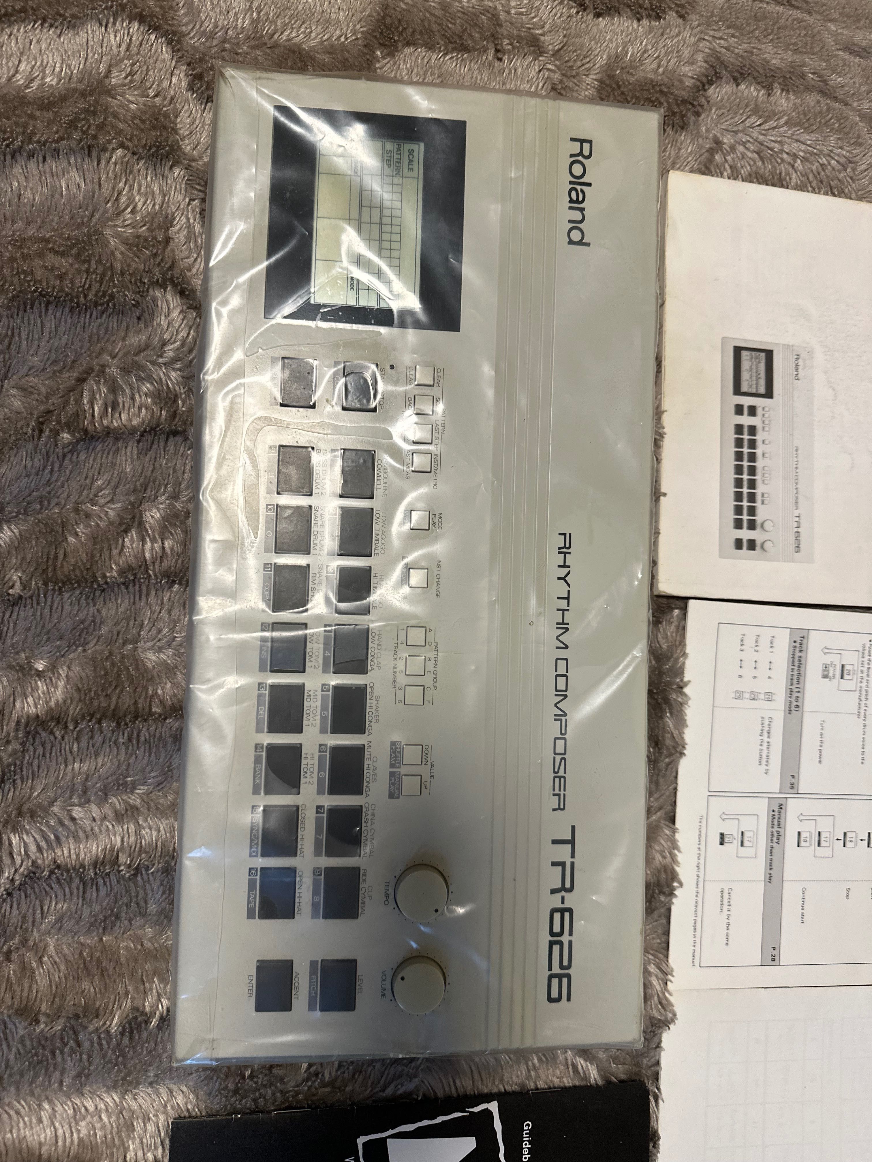 Продається Roland TR 626