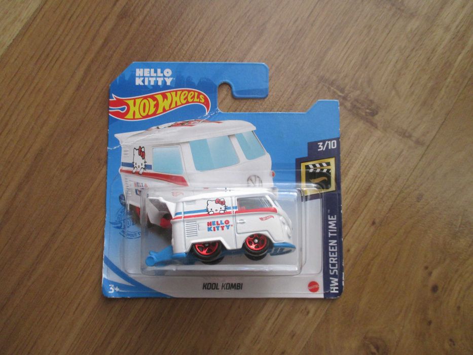 Hot Wheels VW Kool Kombi Hello Kitty