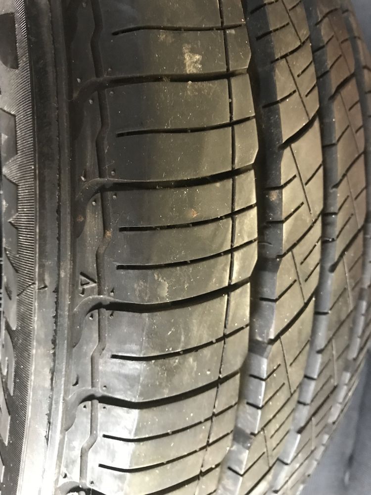 1 szt.opona 205/70R15C Landsail LSV88 106/104S 8.3 mm