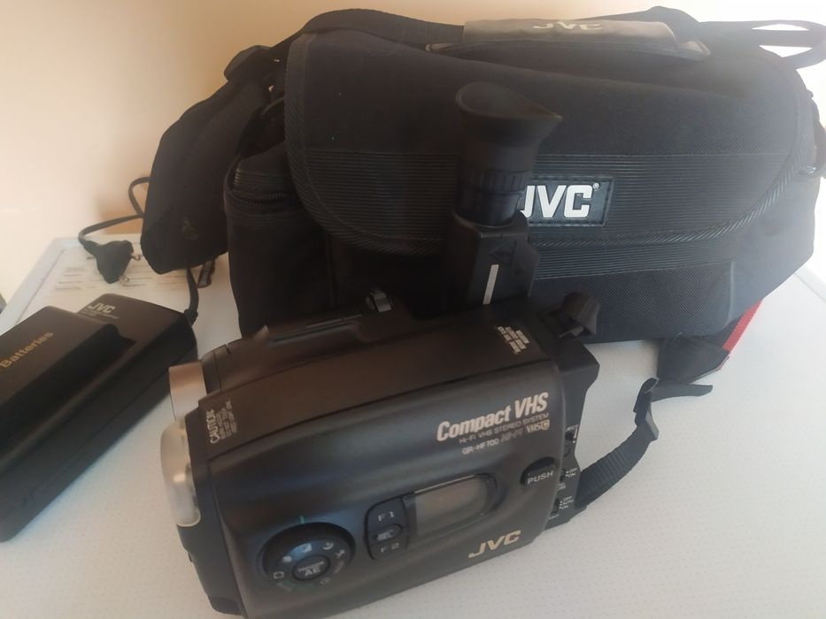 Видеокамера JVC Camcorder GR-HF 700 Japan
