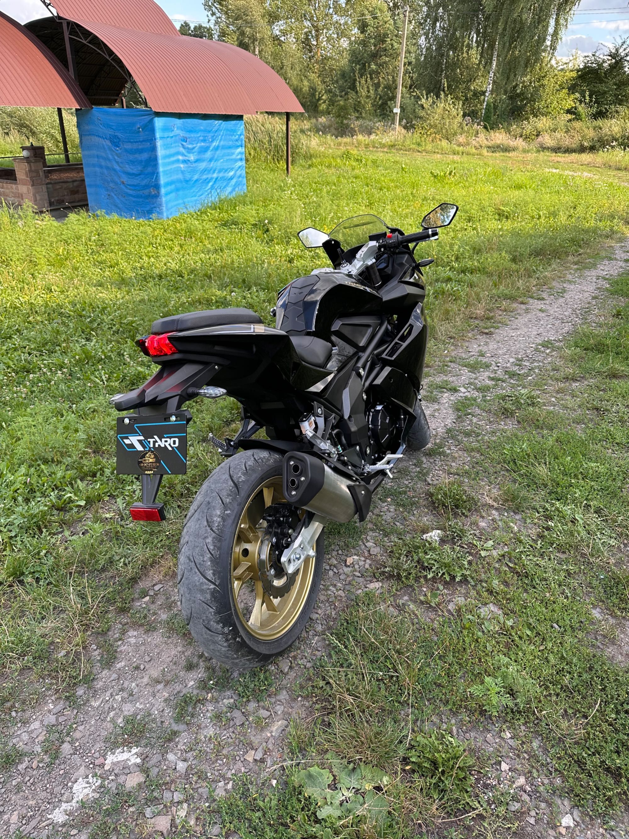 Продам мотоцикл TARO 400 GP1
