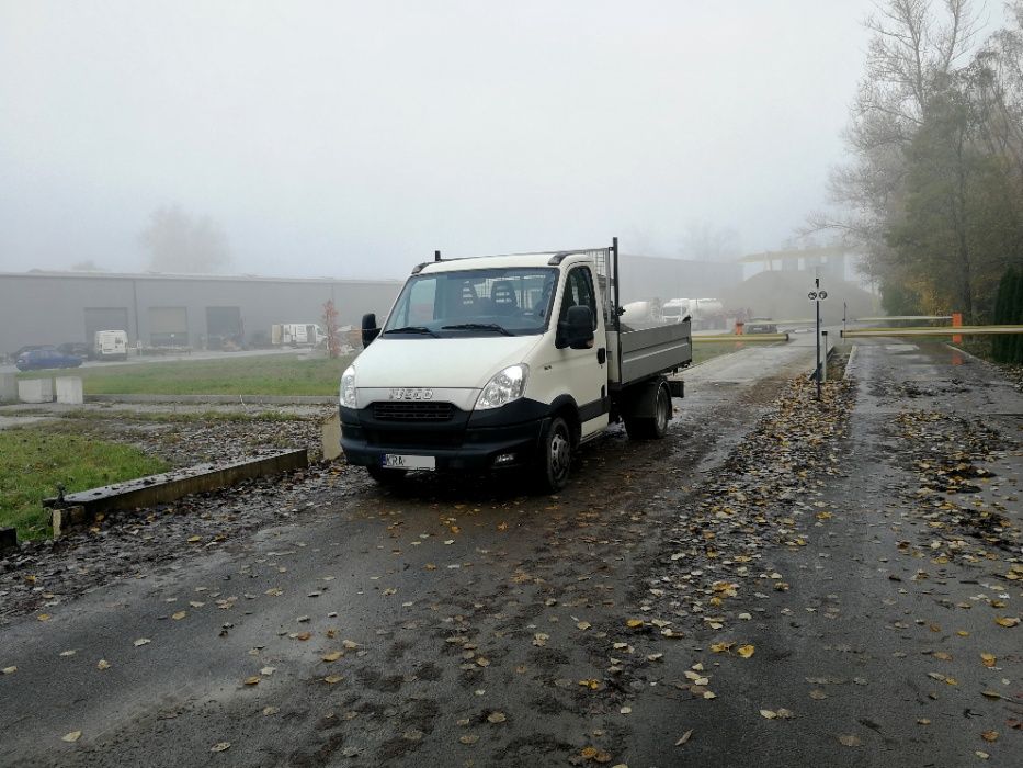 Beton towarowy półsuchy,suchy KRAKÓW (B15,B20,B25,chudziak,na wylewke)