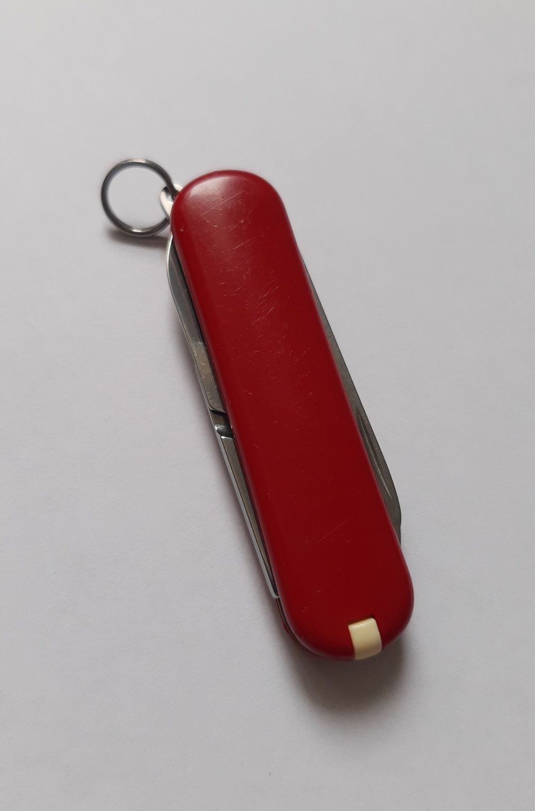 Швейцарский нож-брелок Victorinox Classic SD.