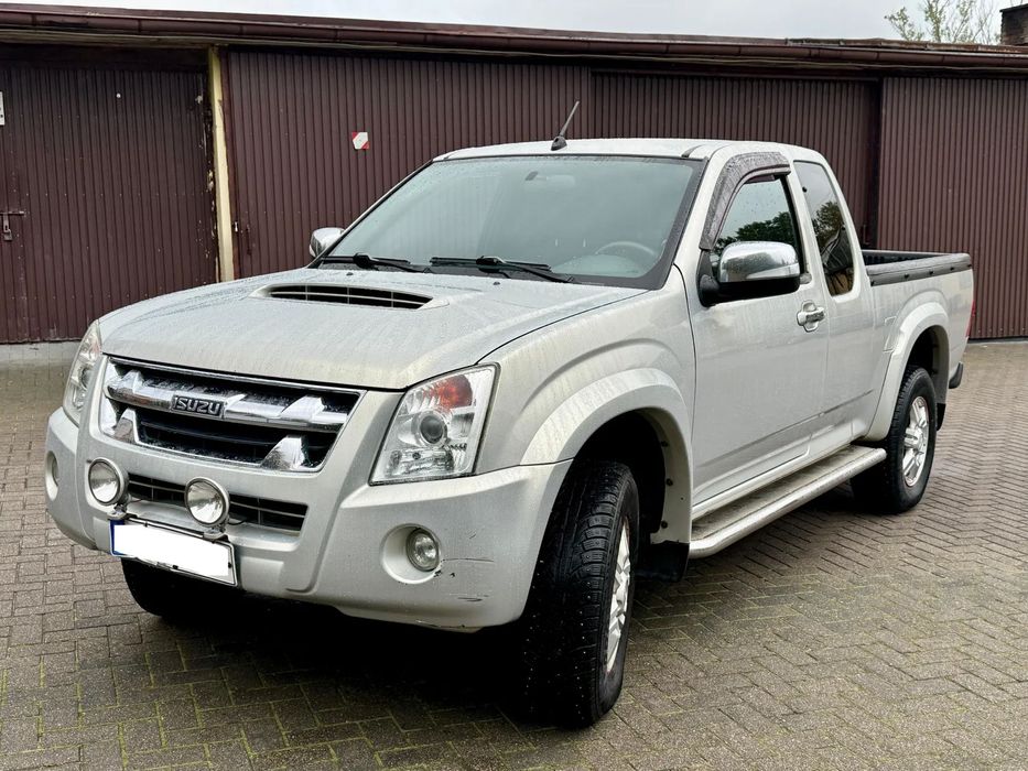 Isuzu D-Max *** Isuzu D-max 4x4 Webasto Klima Polecam ***