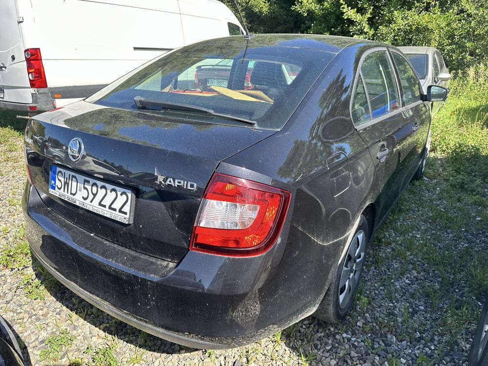 Skoda Rapid Polski Salon 1 właściciel pali i jeździ