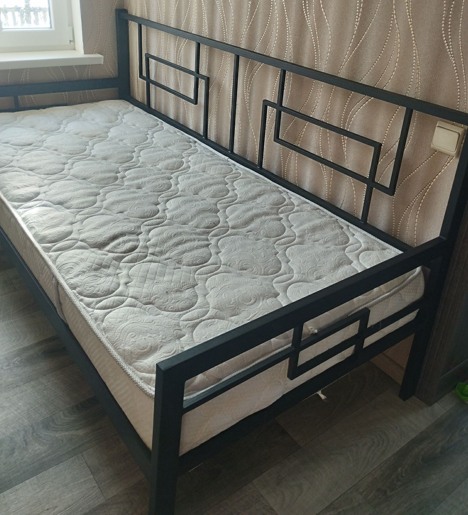 Продам  ліжко в стилі лофт