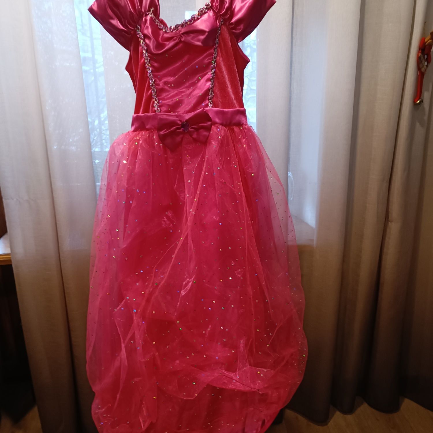 Вечернее платье принцессы розовое