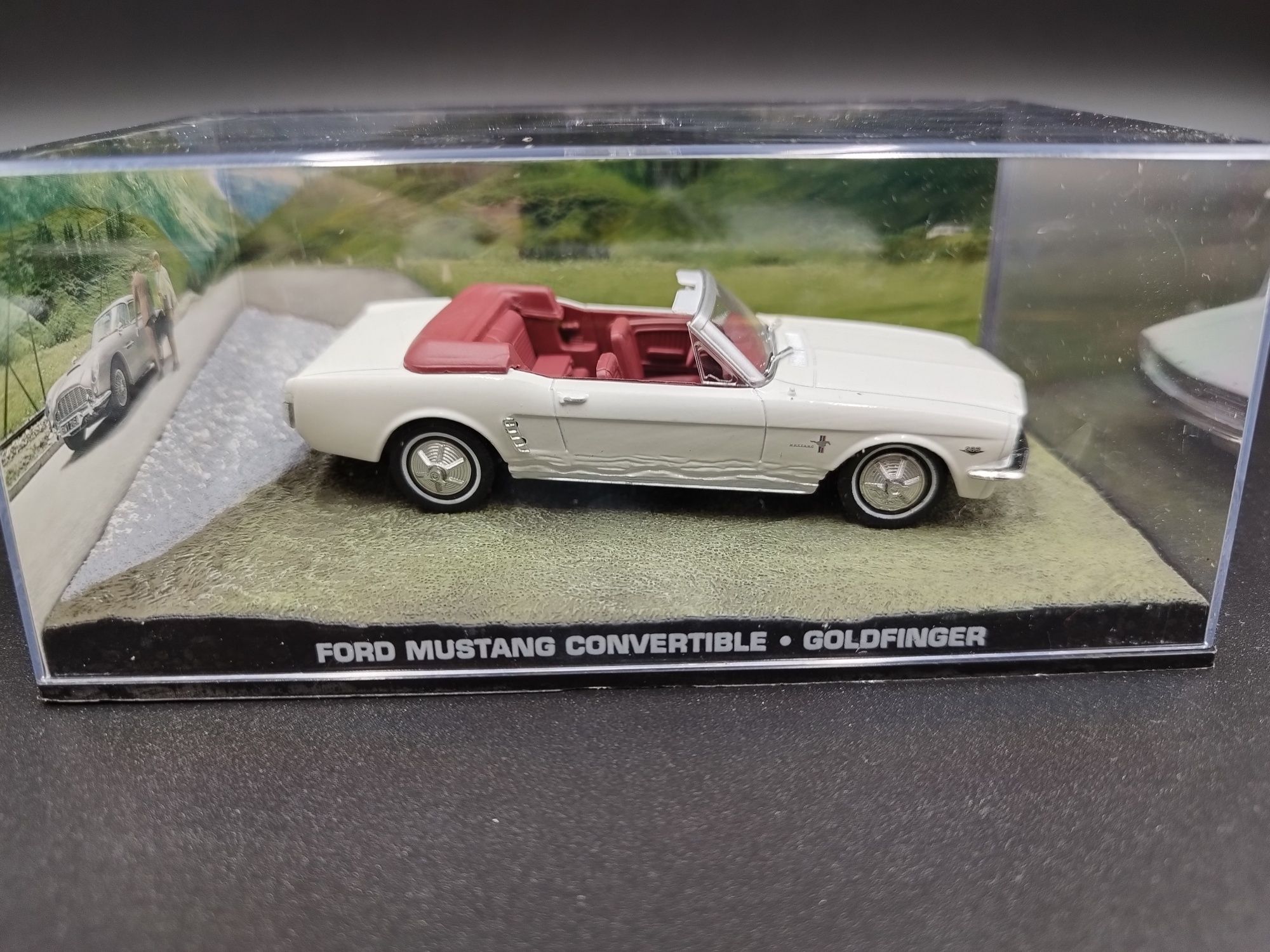 1:43 Altaya Ford Mustang 007 James Bond Goldfinger model