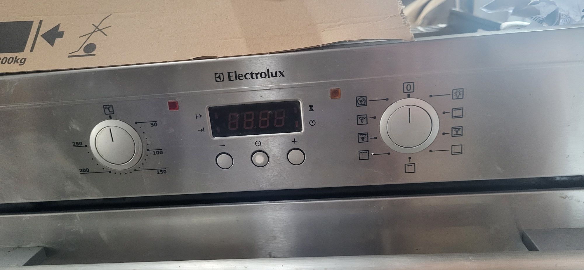 Sprzedam sprawny piekarnik Electrolux