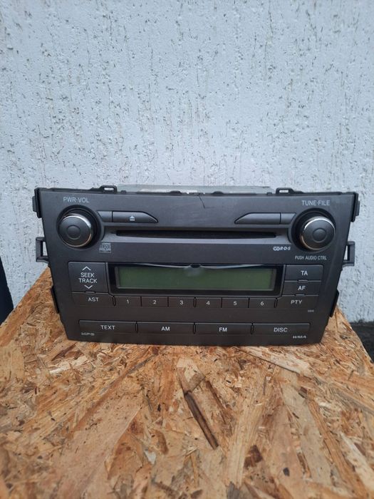 Штатна Магнітола Toyota Corolla E150 2007р.
