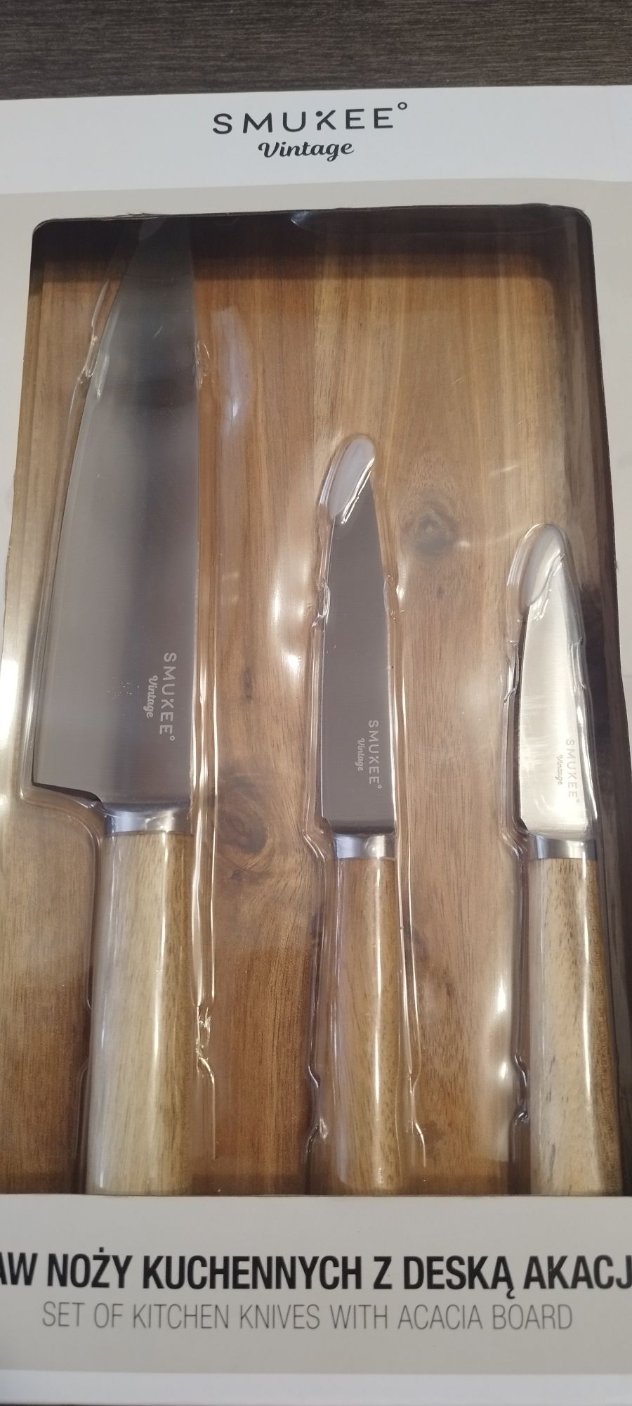 Zestaw noży kuchennych z deską akacjową