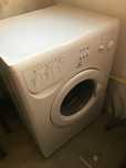 Máquina de lavar Indesit