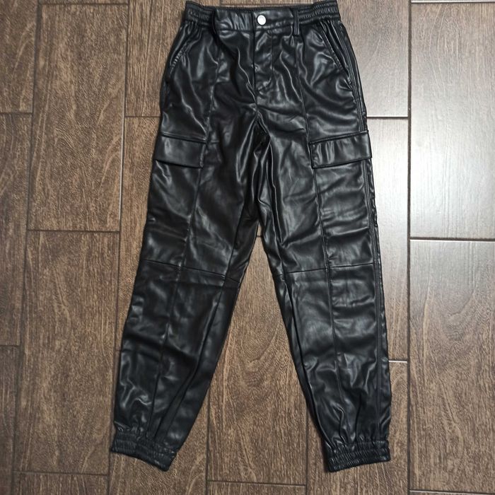 Брюки штани джогери еко кожа шкіра шкіряні кожзам Terranova Італія!