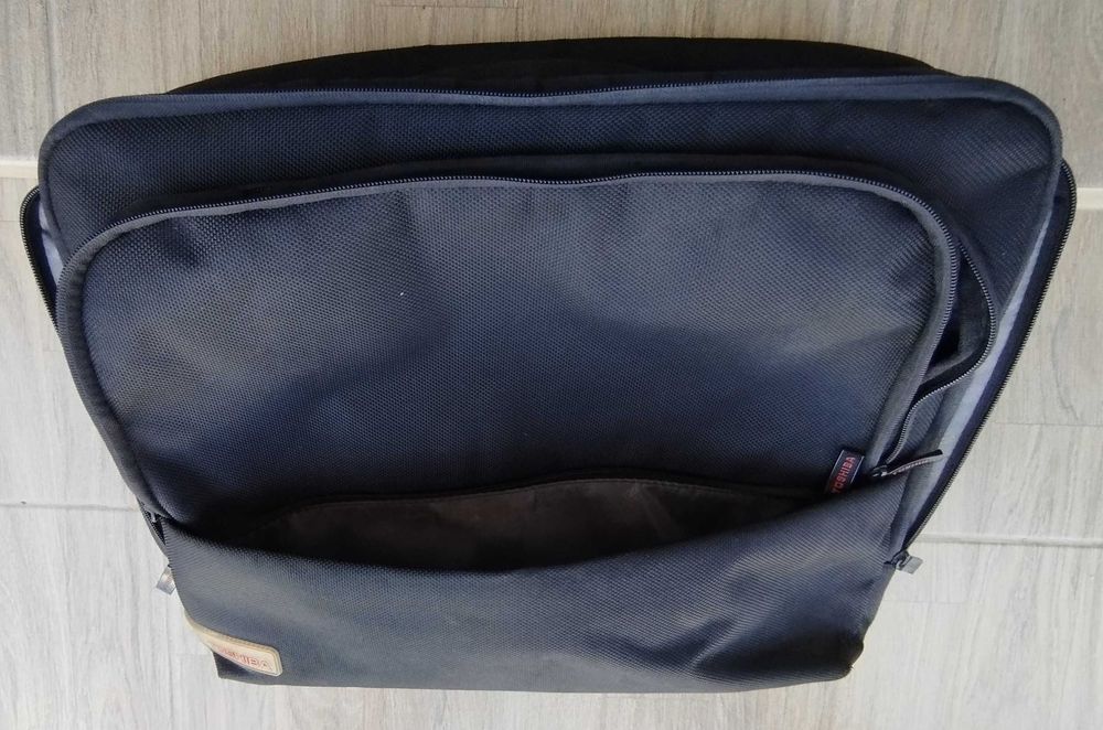 Сумка для ноутбука Toshiba 15.4"