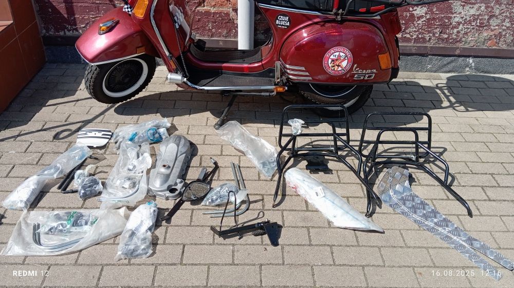 Piaggio Vespa części