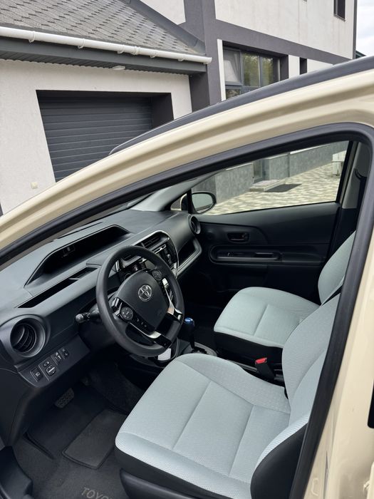 Toyota Prius C 2018р.
