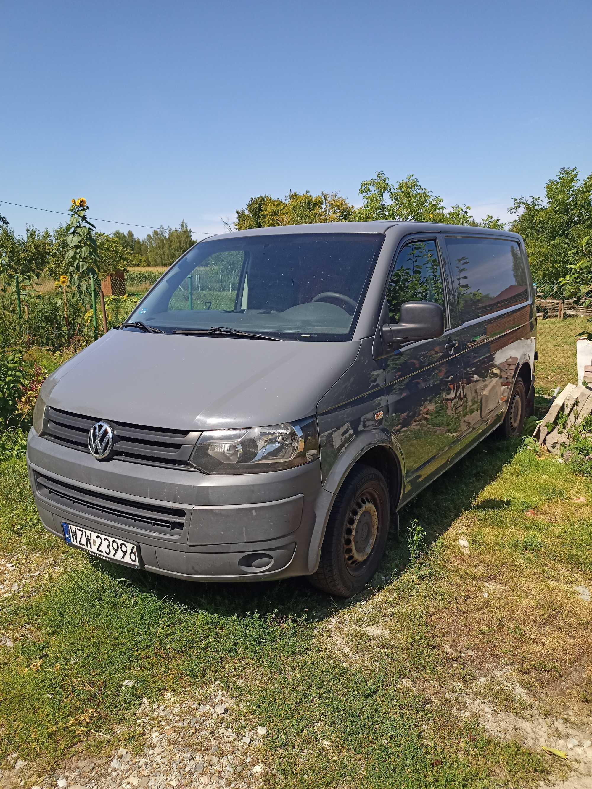 Volkswagen Transporter T5 2010r chłodnia