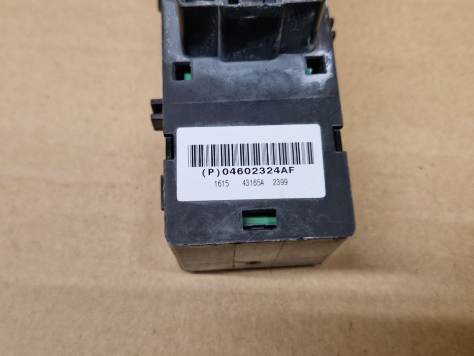 Przełącznik panel szyby pasażera prawy przód Jeep Grand Cherokee WK WH