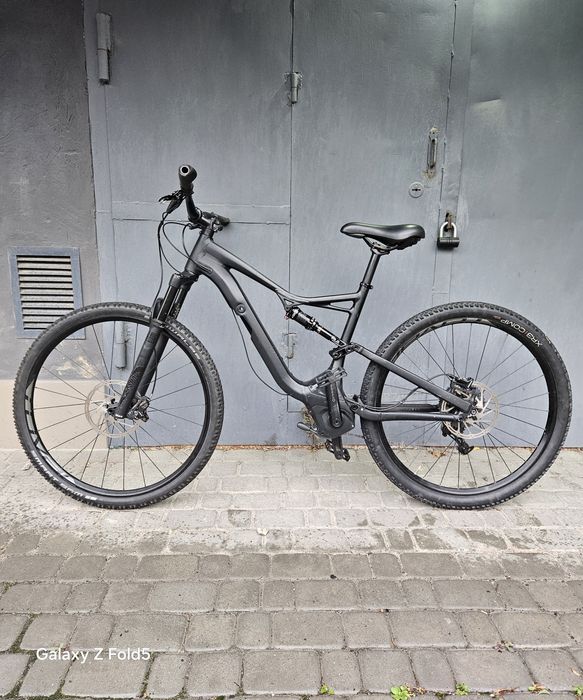 Електро велосипед двох підвісний Specialized turbo levo